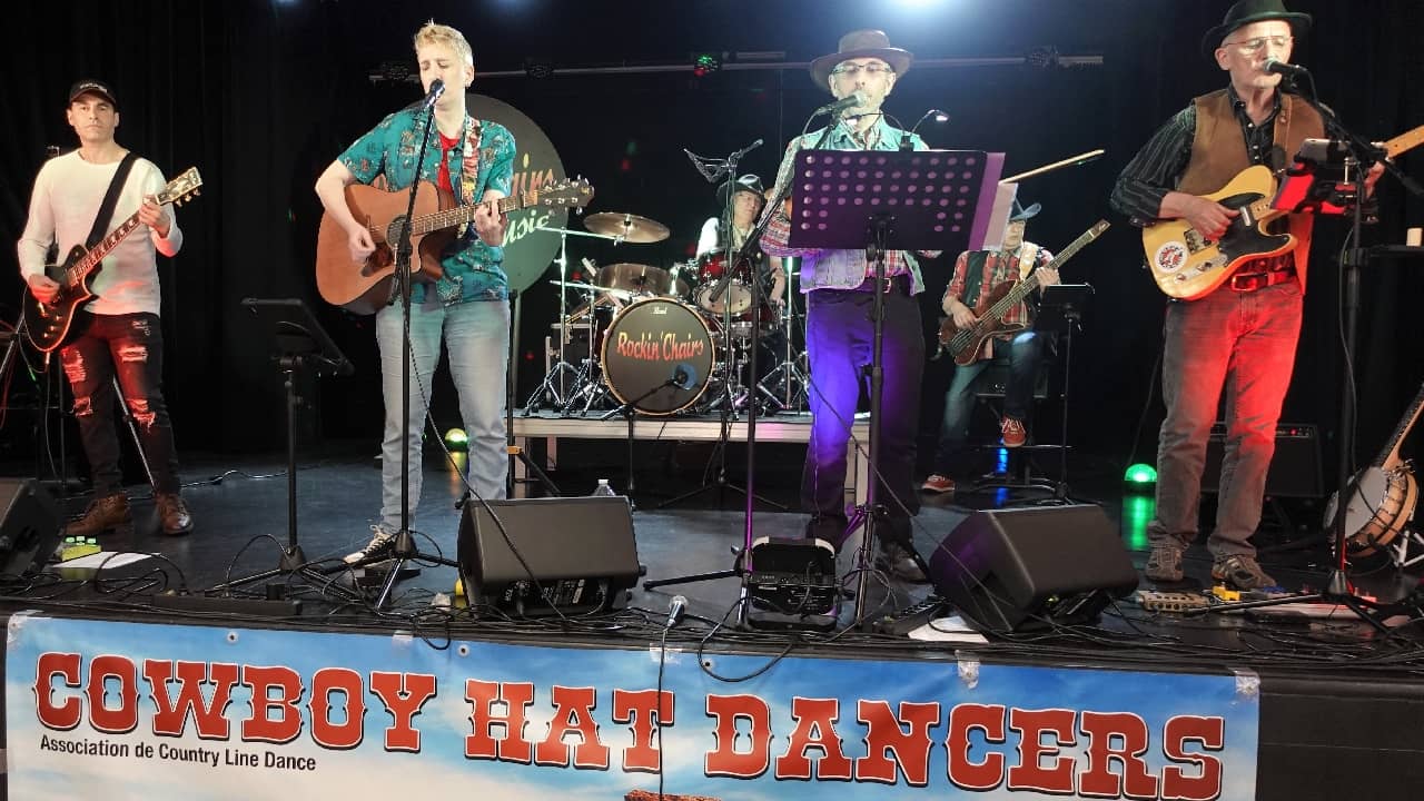 Rockin' Chairs au bal du Cowboy Hat Dancers à Plaisir - photo Eric Caumes