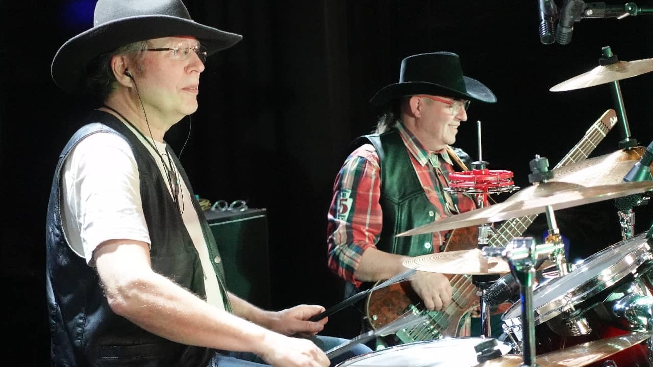 Rockin' Chairs au bal du Cowboy Hat Dancers à Plaisir - photo Eric Caumes