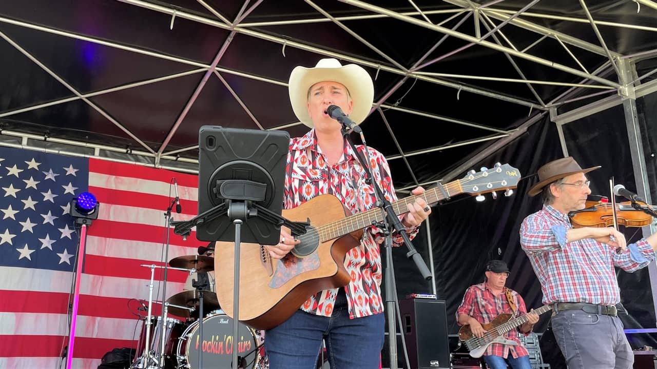 Rockin' Chairs au Festival Country Rock du Coudray-Montceaux