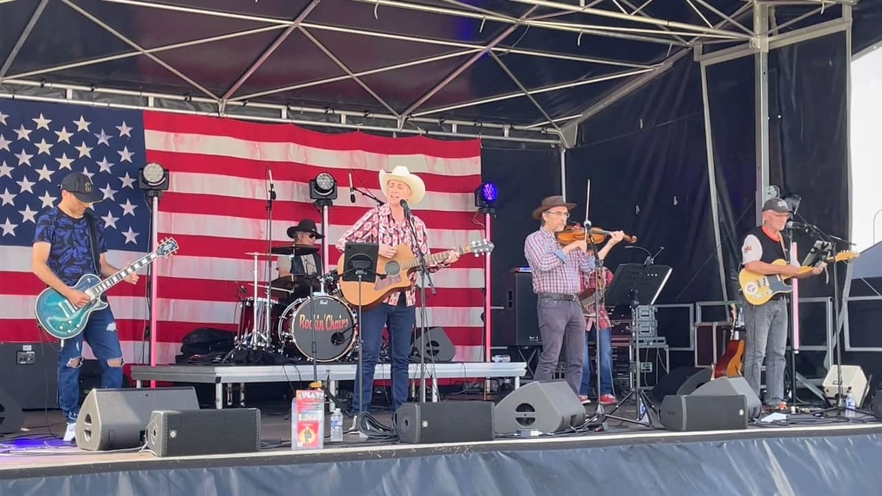 Rockin' Chairs au Festival Country Rock du Coudray-Montceaux