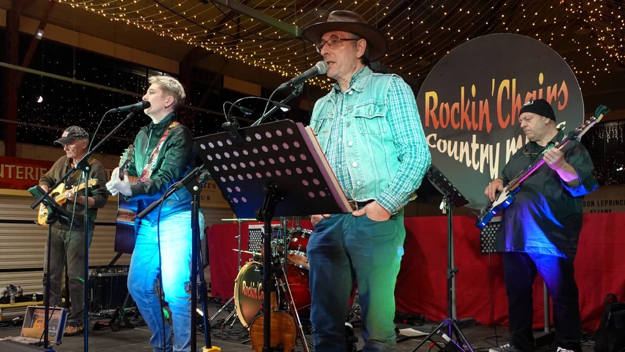 Rockin' Chairs aux 15 ans du Country Charm'Dance de Charmoy - Migennes (89)