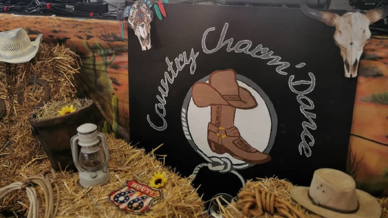 Rockin' Chairs aux 15 ans du Country Charm'Dance de Charmoy - Migennes (89)