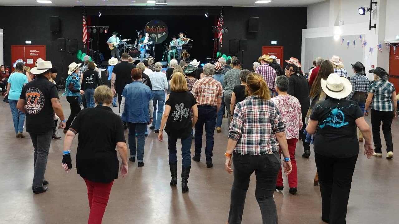 Rockin' Chairs au bal des Cowboy Hat Dancers - Plaisir (78) / photo Eric Caumes