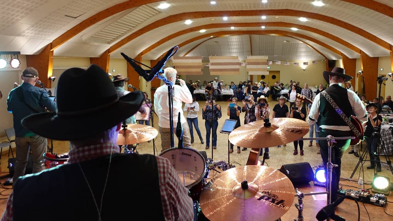 Rockin' Chairs au bal de The Crazy Heels - Chevillon-sur-Huillard (45) / photo Eric Caumes