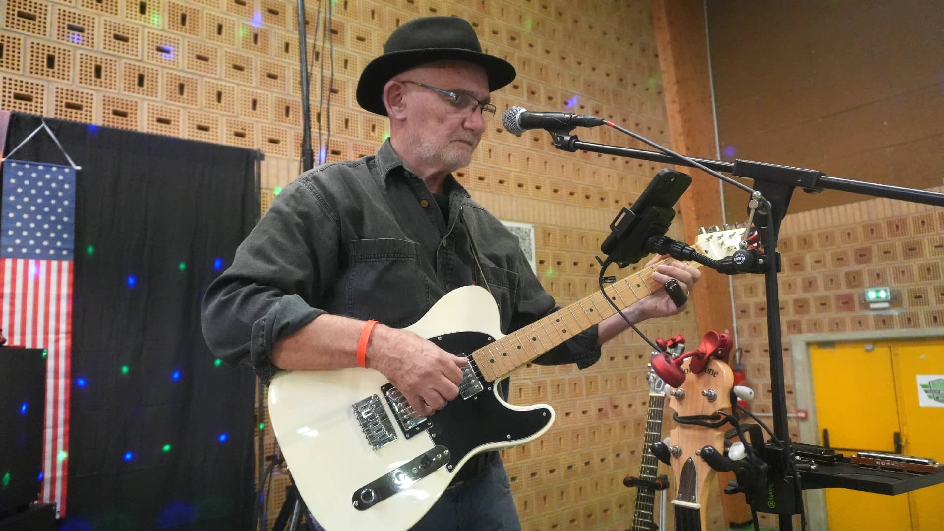 Rockin' Chairs chez les Feet On Fire - Bierne (59) - photo Eric Caumes