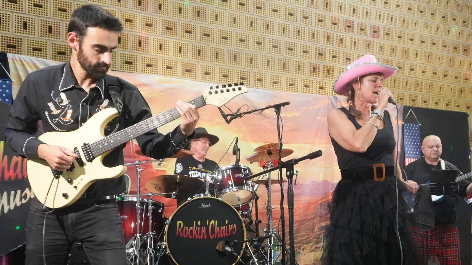 Rockin' Chairs chez les Feet On Fire - Bierne (59) - photo Eric Caumes