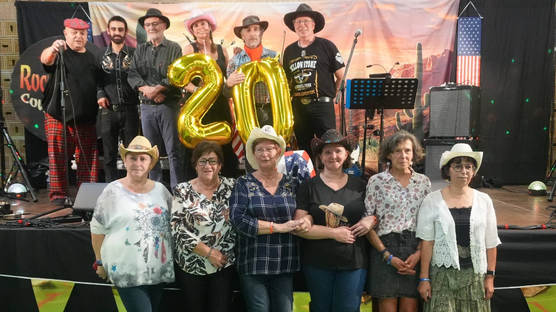 Rockin' Chairs chez les Feet On Fire - Bierne (59) - photo Eric Caumes