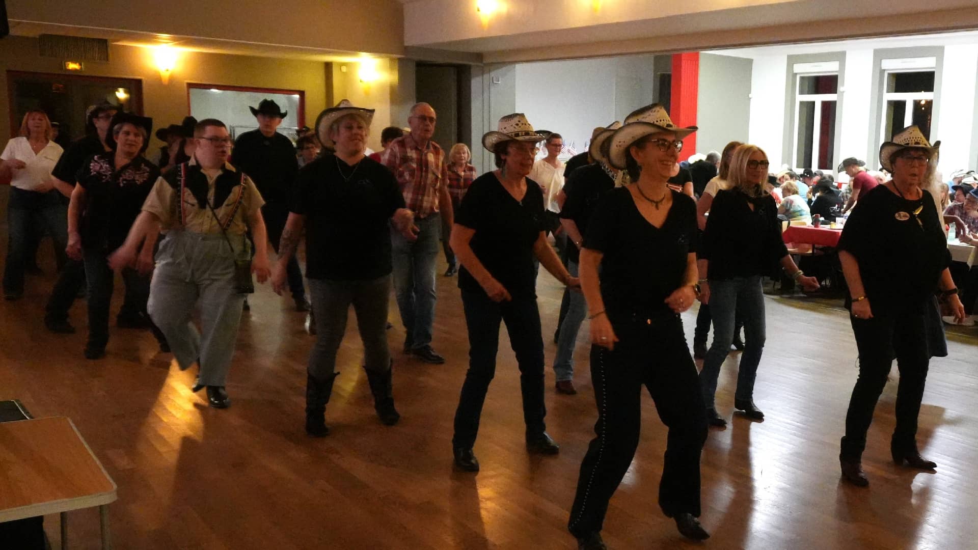 Concert chez les Santiags And Co à Thierville-sur-Meuse (55) - photo Eric Caumes