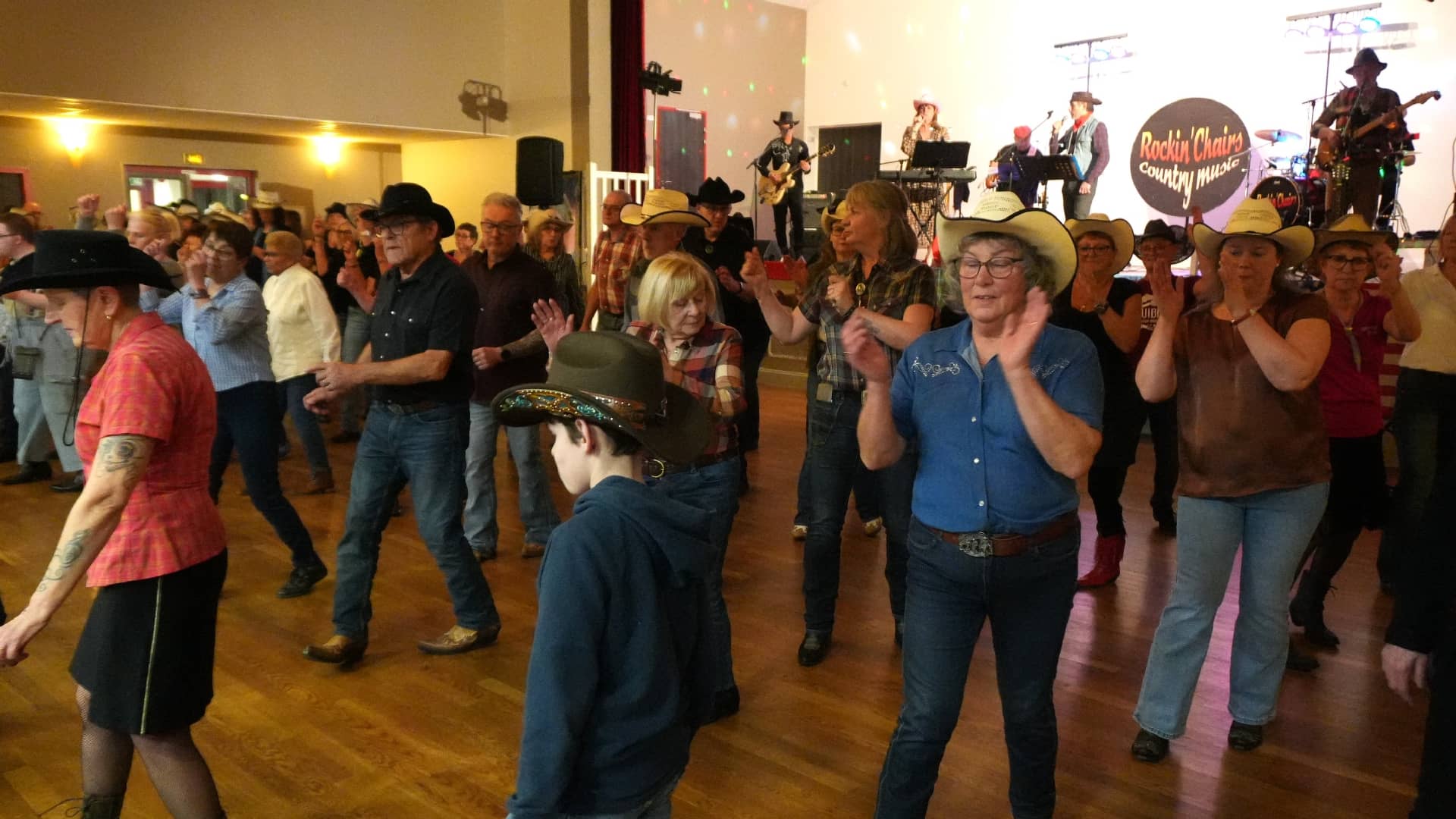 Concert chez les Santiags And Co à Thierville-sur-Meuse (55) - photo Eric Caumes