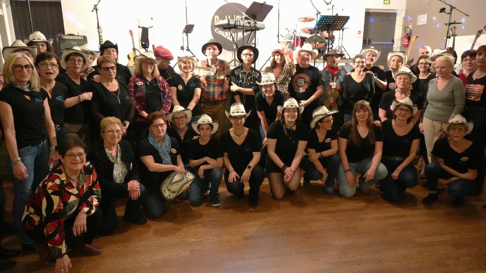 Concert chez les Santiags And Co à Thierville-sur-Meuse (55) - photo Eric Caumes