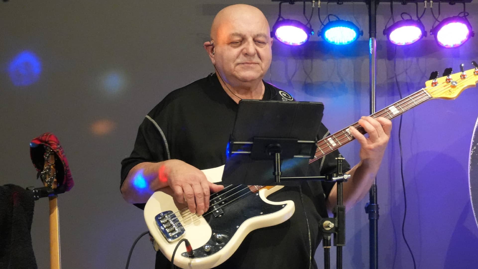 Concert chez les Lussat Bottes Blues à Lussat (63) - photo Eric Caumes