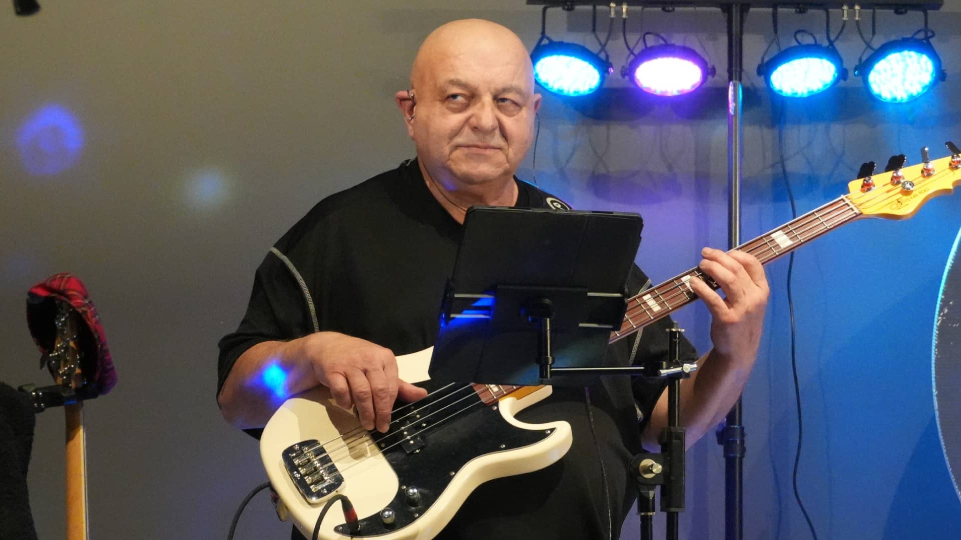 Concert chez les Lussat Bottes Blues à Lussat (63) - photo Eric Caumes