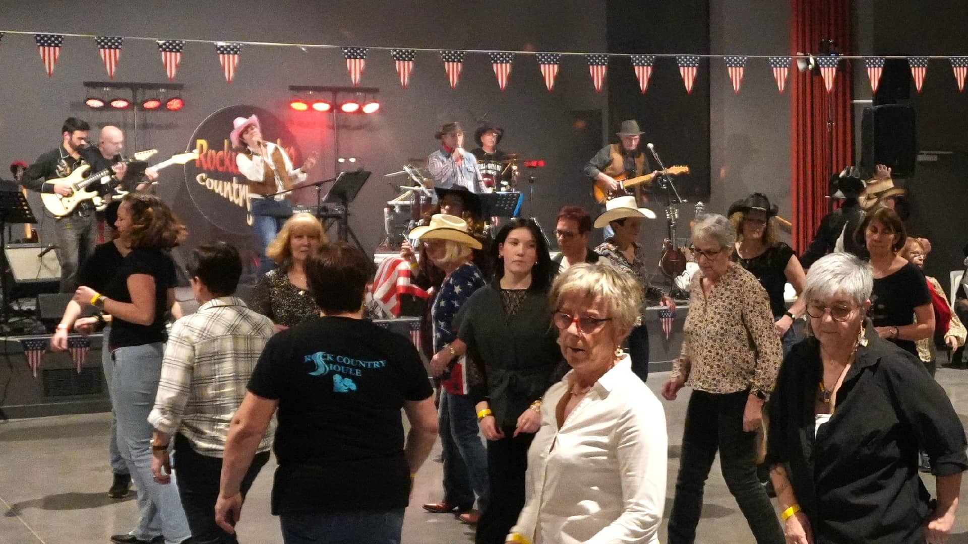 Concert chez les Lussat Bottes Blues à Lussat (63) - photo Eric Caumes