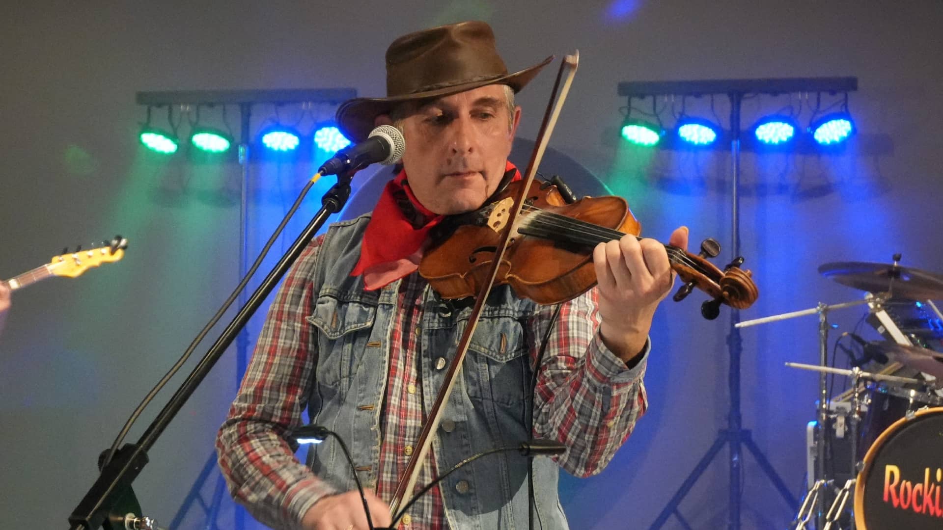 Concert chez les Lussat Bottes Blues à Lussat (63) - photo Eric Caumes