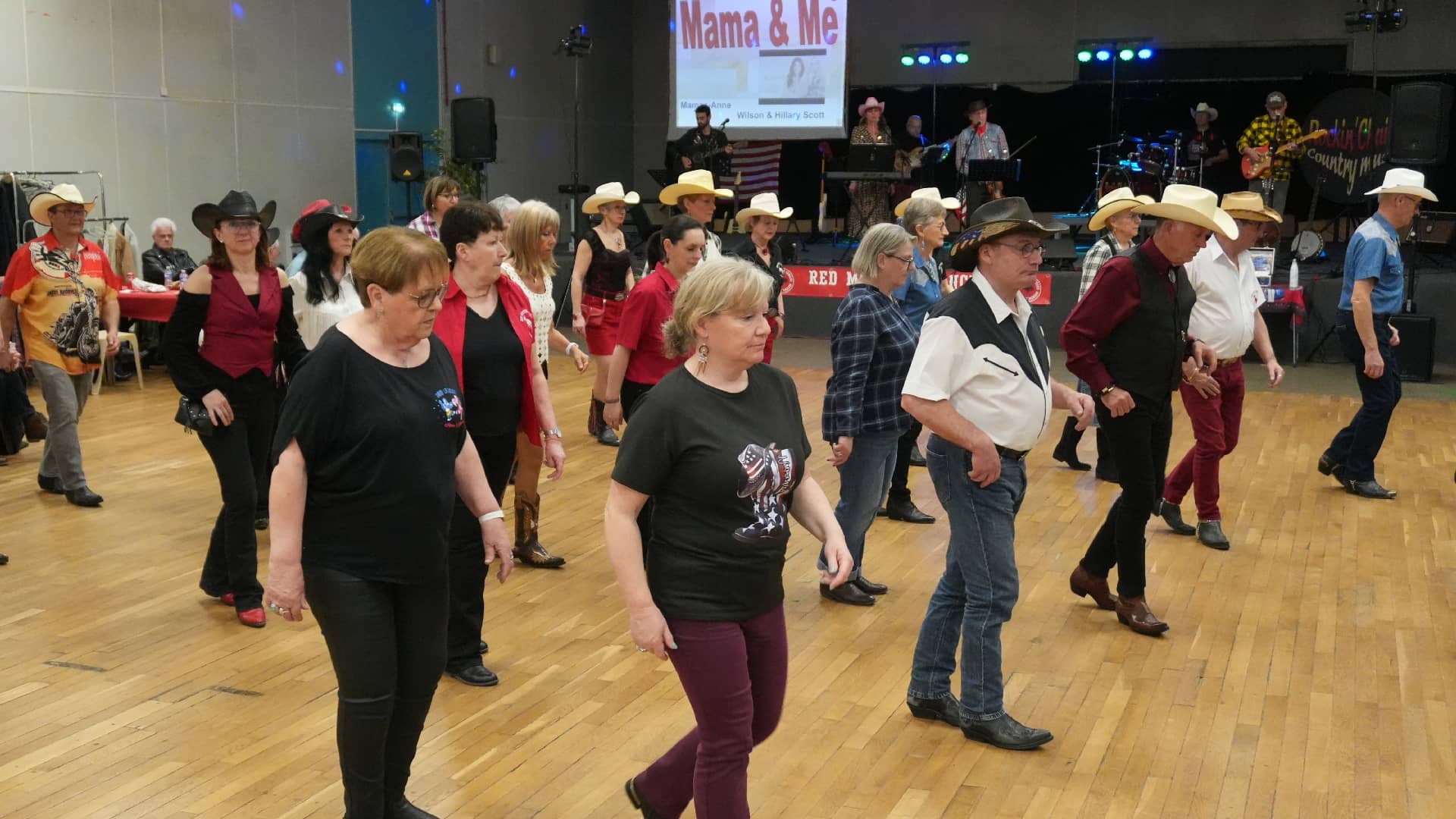 Concert chez les Red Montana Dancers - Vierzon (18) - Photo : Eric Caumes