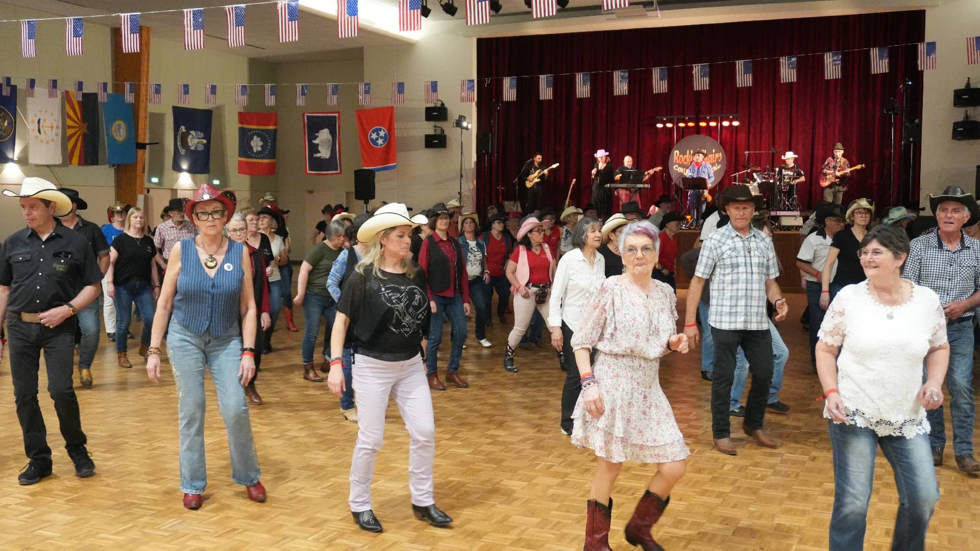 Concert chez les Rock Step Country Angers à Soucelles (49) - Photo : Eric Caumes