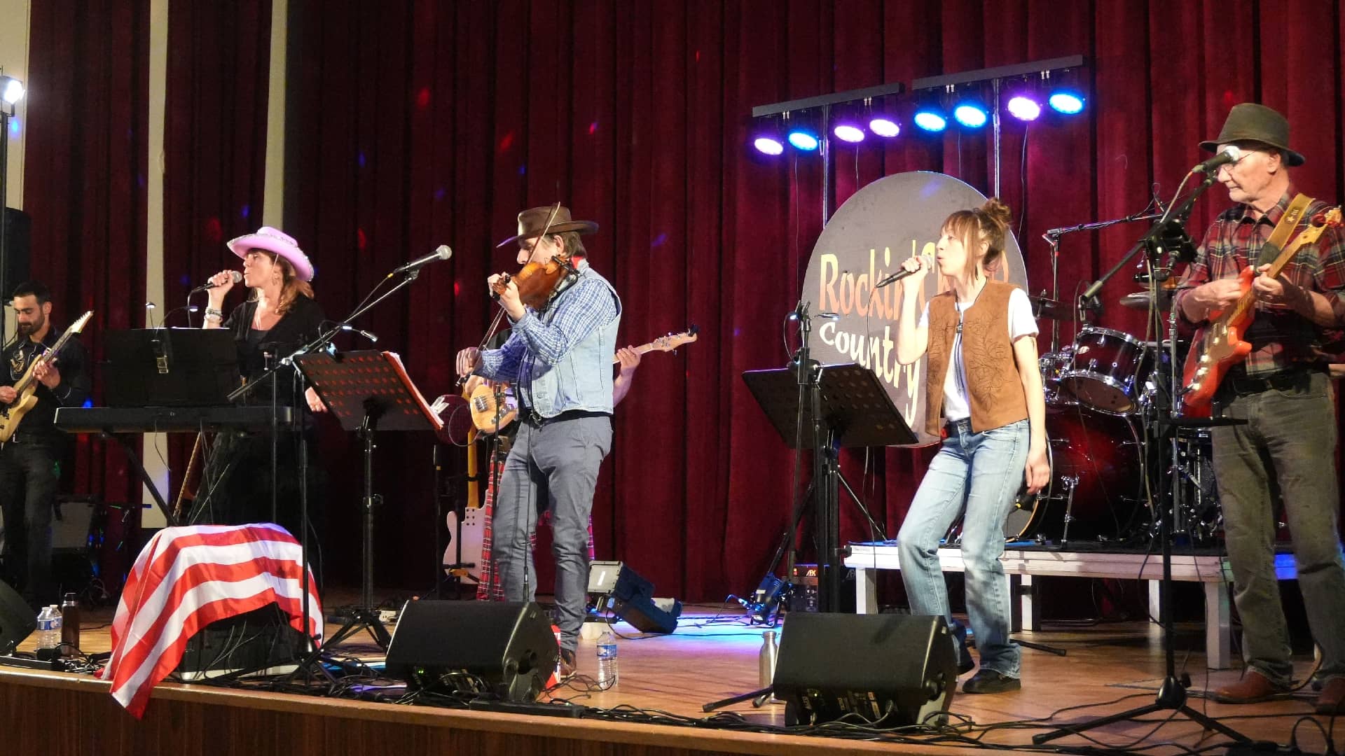 Concert chez les Rock Step Country Angers à Soucelles (49) - Photo : Eric Caumes