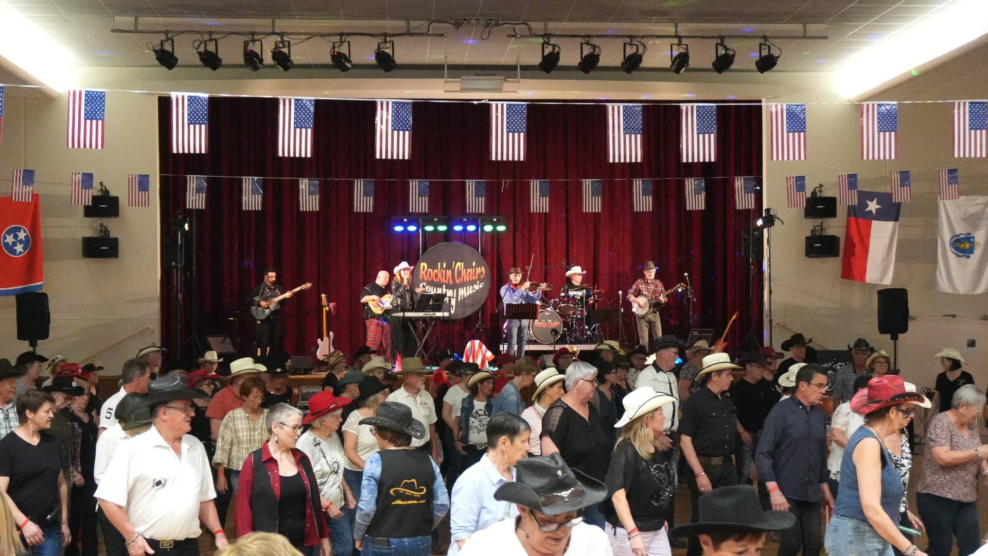 Concert chez les Rock Step Country Angers à Soucelles (49) - Photo : Eric Caumes