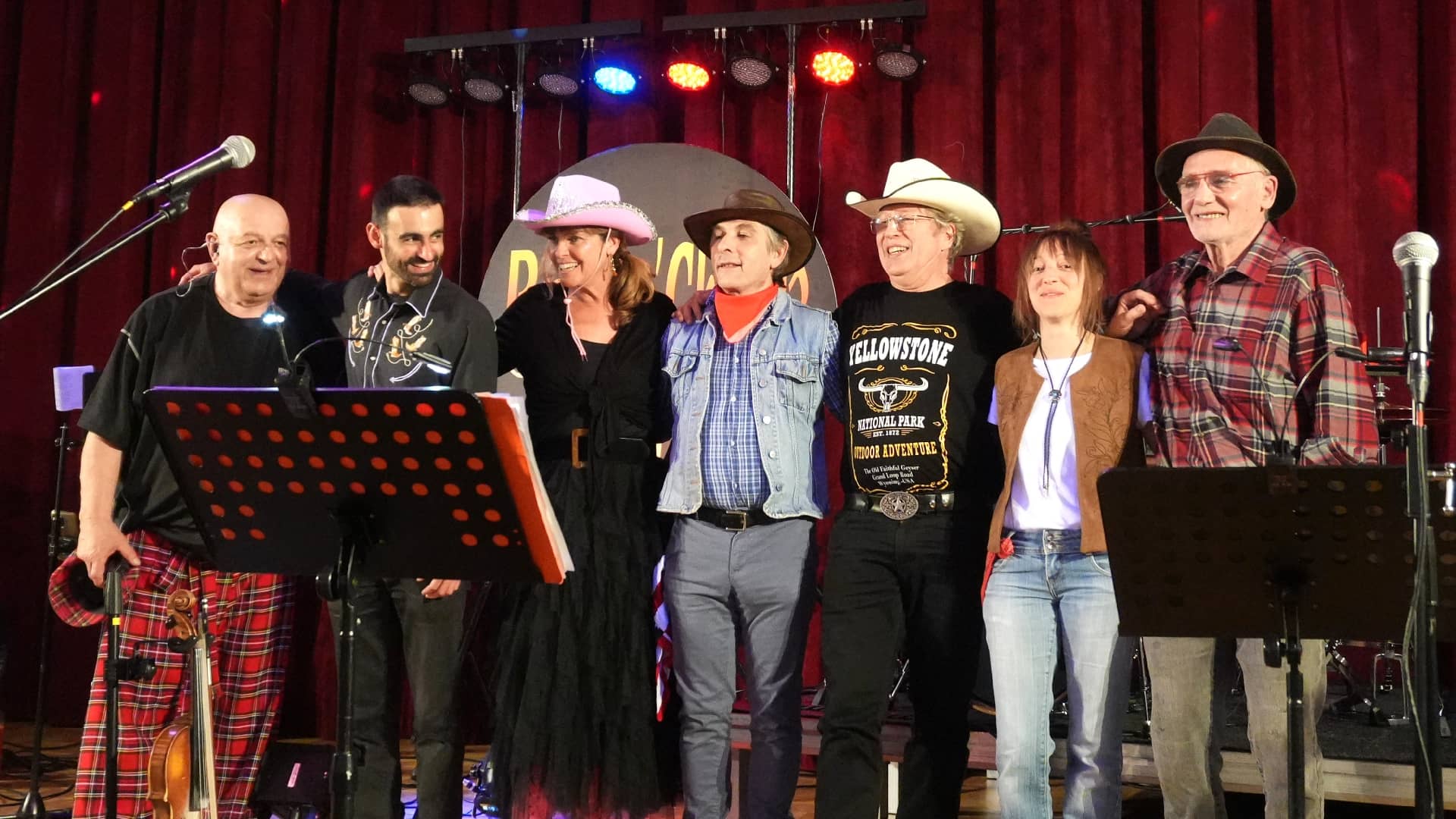 Concert chez les Rock Step Country Angers à Soucelles (49) - Photo : Eric Caumes