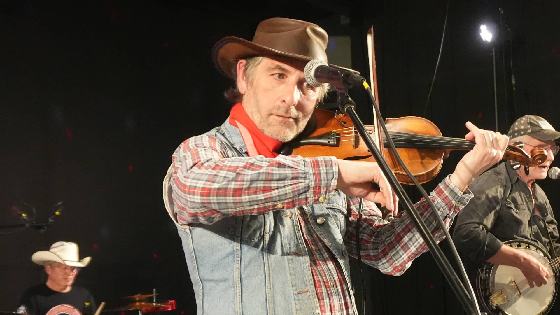 Concert chez les Staf Country à Genainville (95) - Photo : Eric Caumes