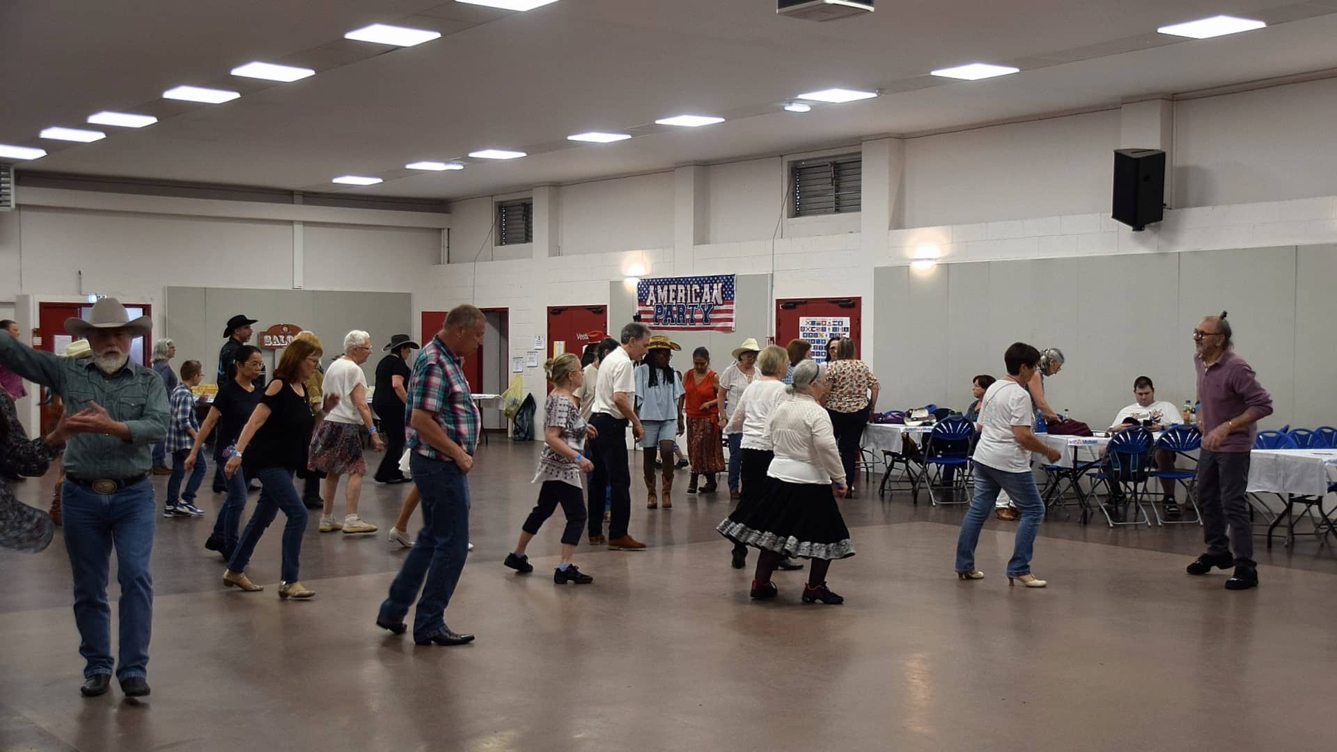 Concert chez Cowboy Hat Dancers - Plaisir (78) - Photo : Cowboy Hat Dancers