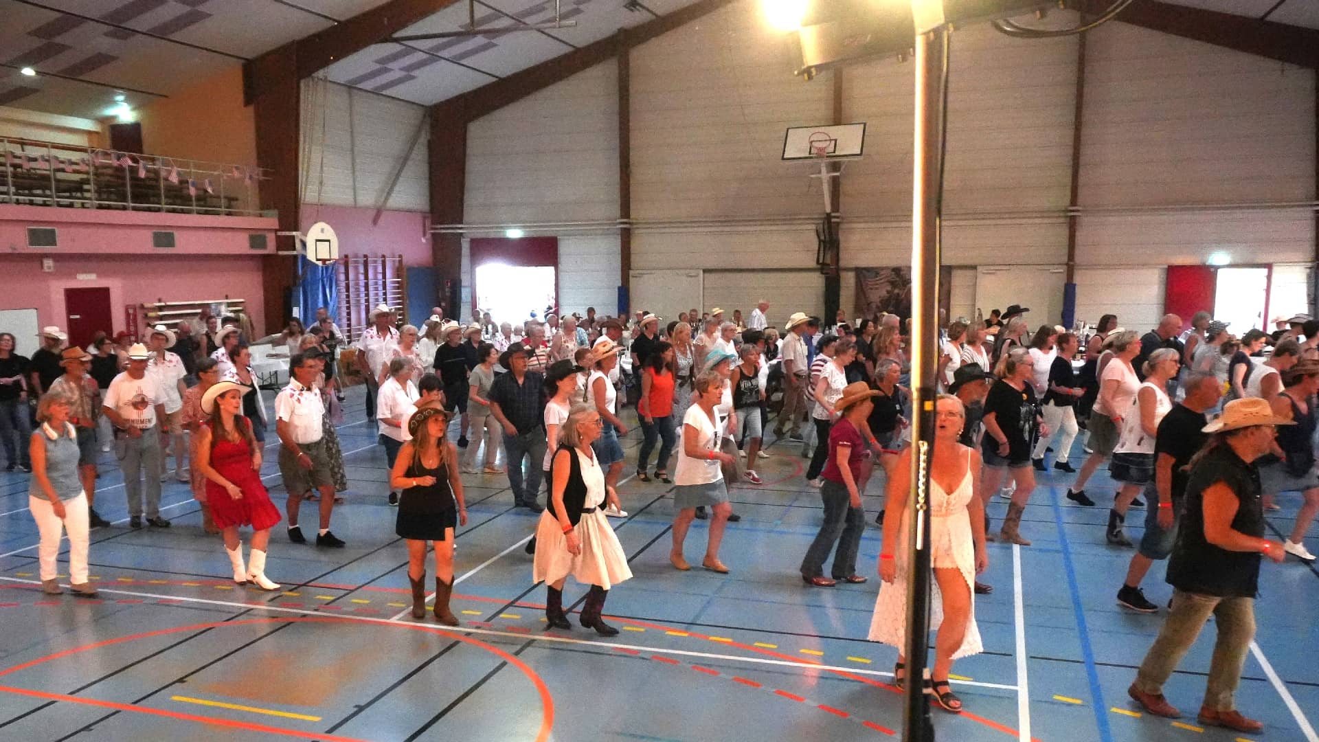 Concert chez les Flower Country à Perriers-sur-Andelle (27) - Photo : Eric Caumes