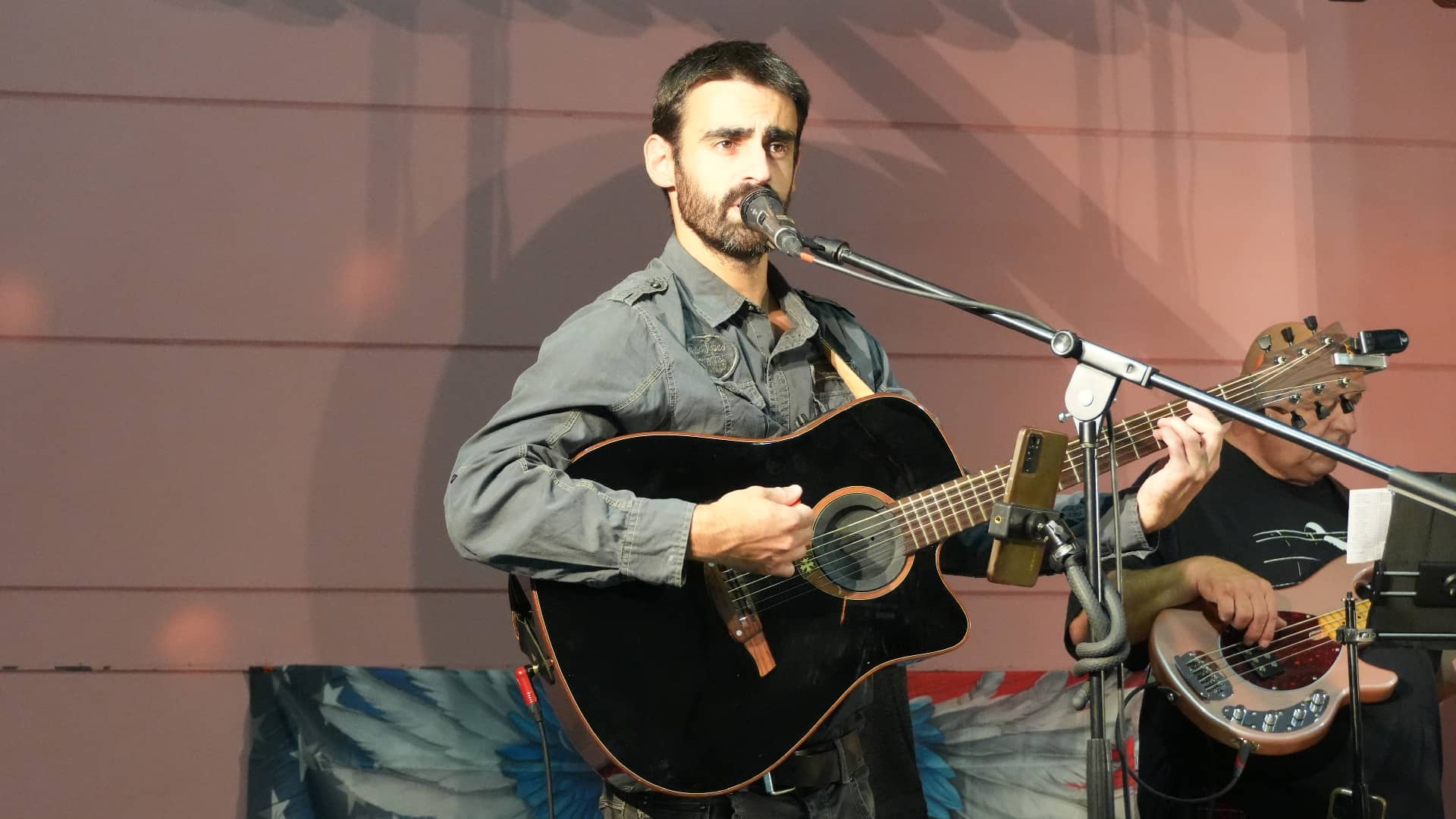 Concert chez les Flower Country à Perriers-sur-Andelle (27) - Photo : Eric Caumes