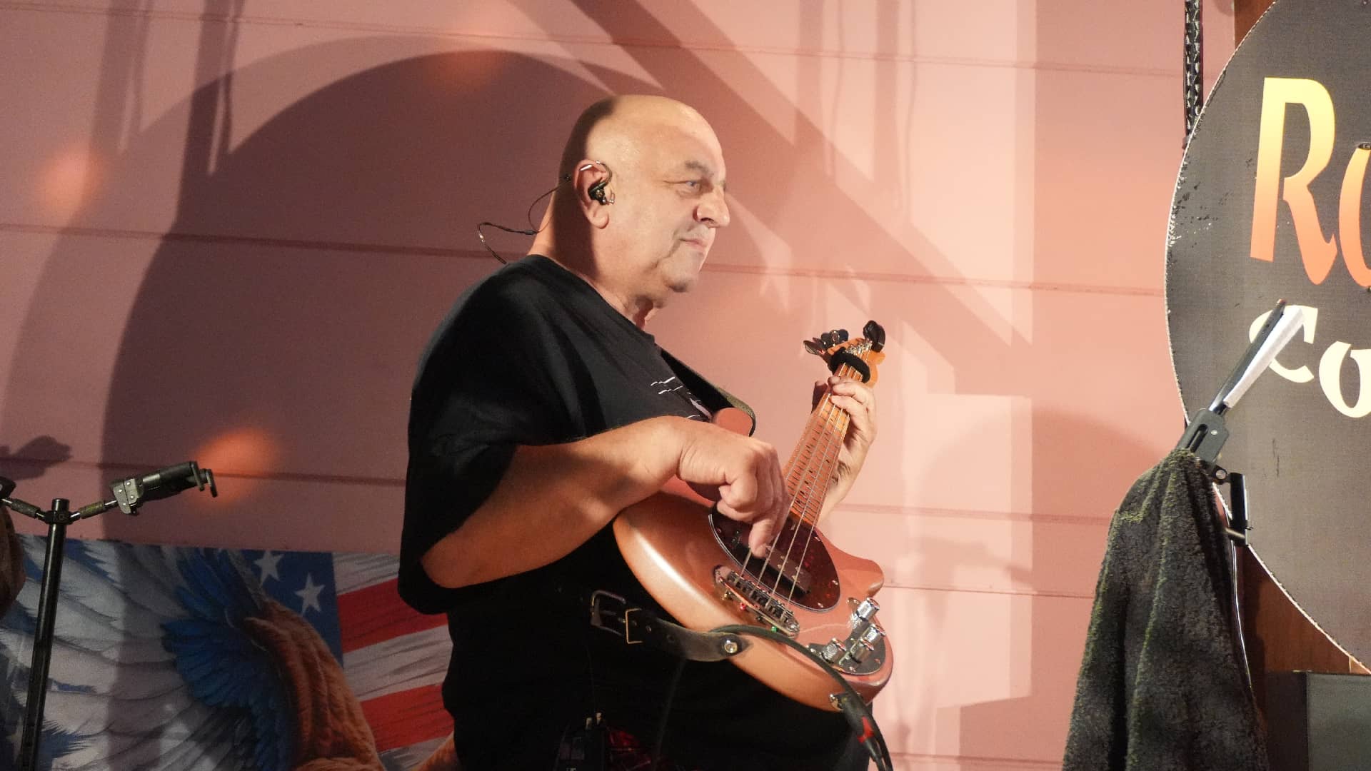 Concert chez les Flower Country à Perriers-sur-Andelle (27) - Photo : Eric Caumes