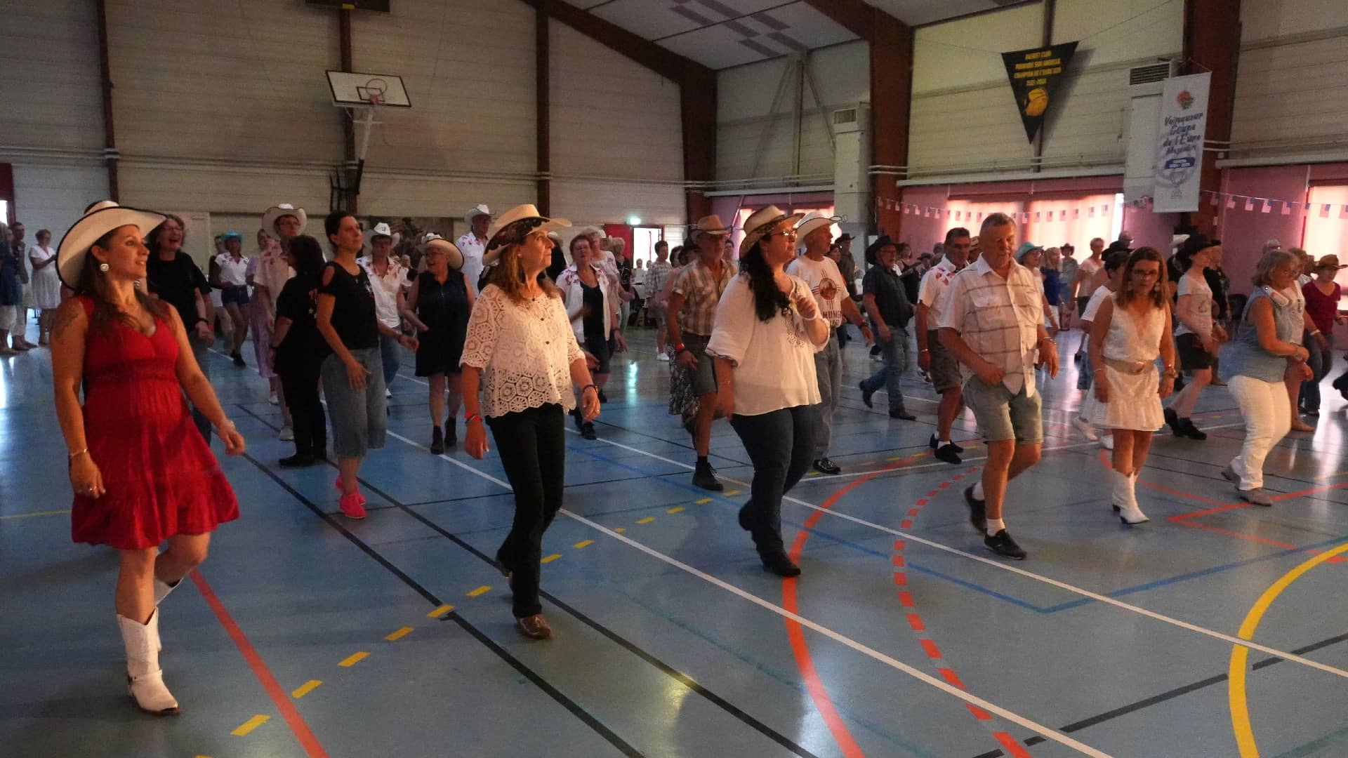 Concert chez les Flower Country à Perriers-sur-Andelle (27) - Photo : Eric Caumes