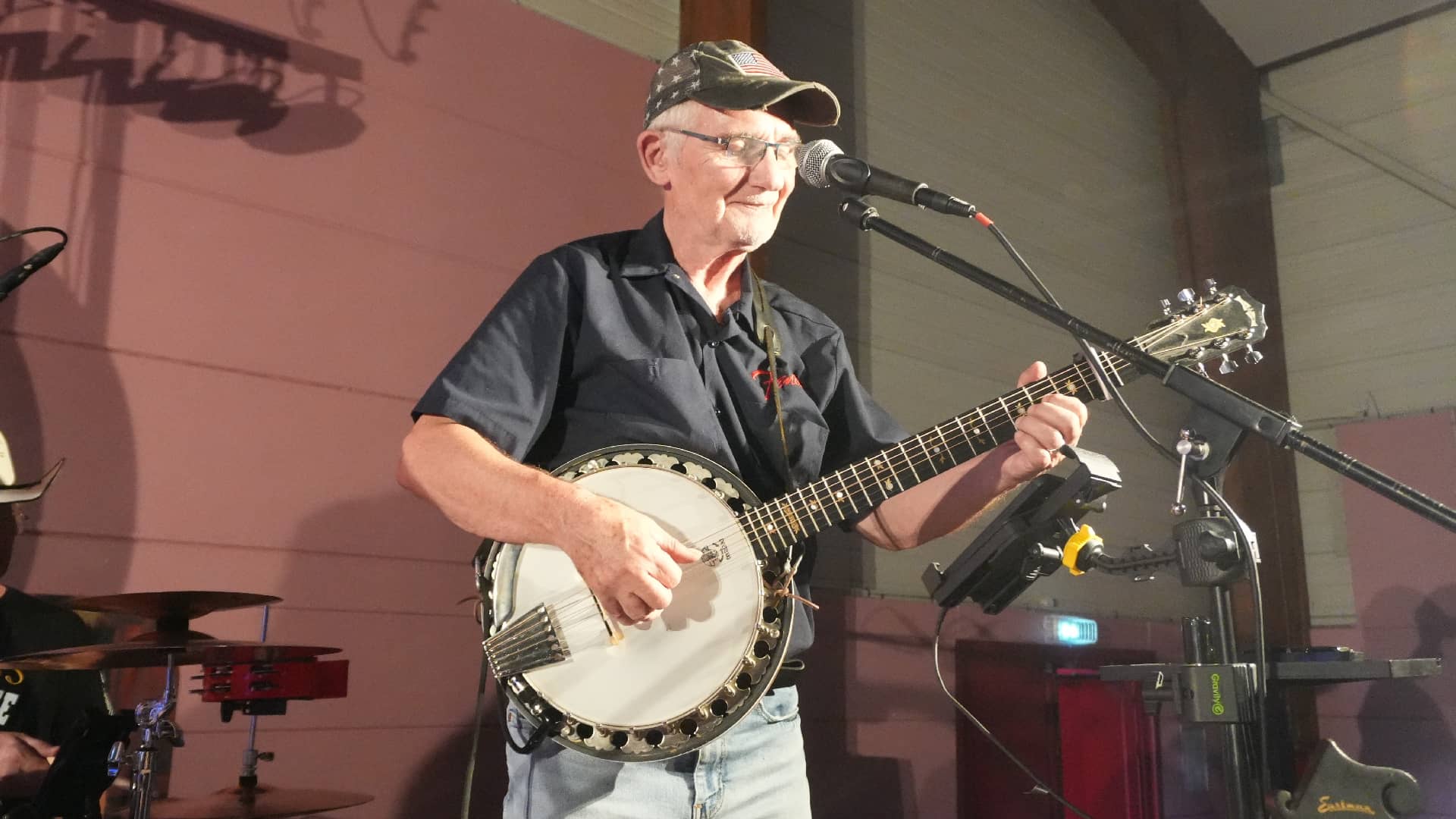 Concert chez les Flower Country à Perriers-sur-Andelle (27) - Photo : Eric Caumes