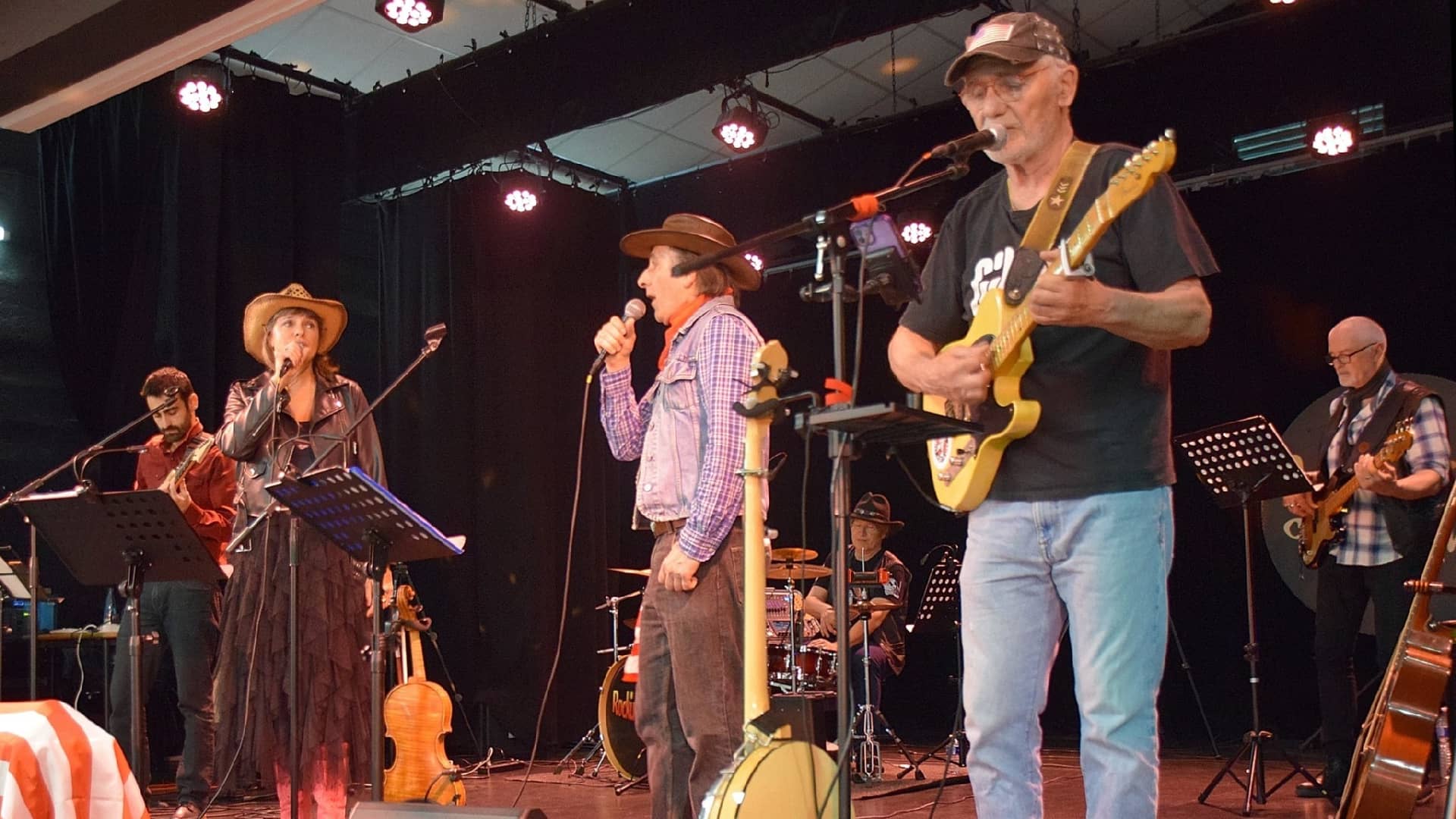 Rockin' Chairs chez les Cowboy Hat Dancers - Plaisir (78) - Photo Philippe Hareau
