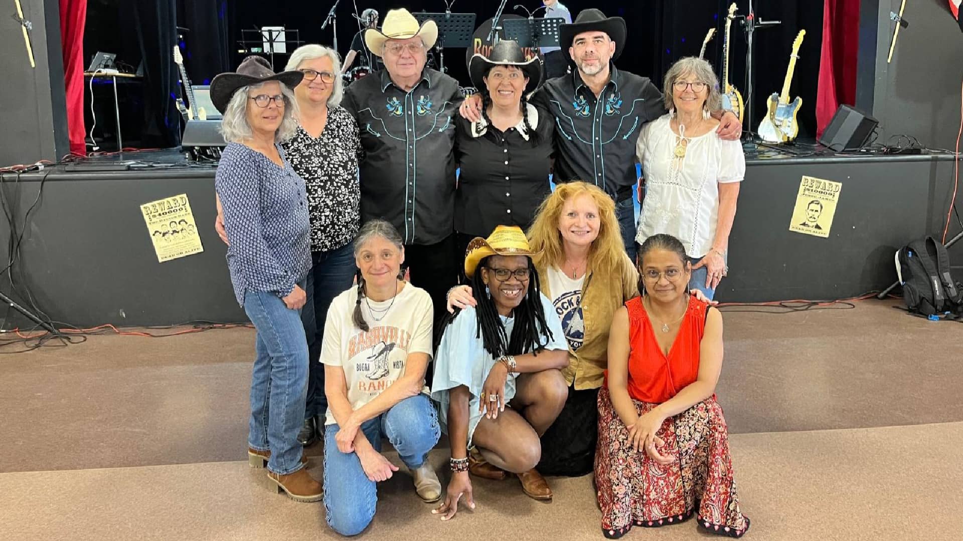 Rockin' Chairs chez les Cowboy Hat Dancers - Plaisir (78) - Photo Valérie Thomas