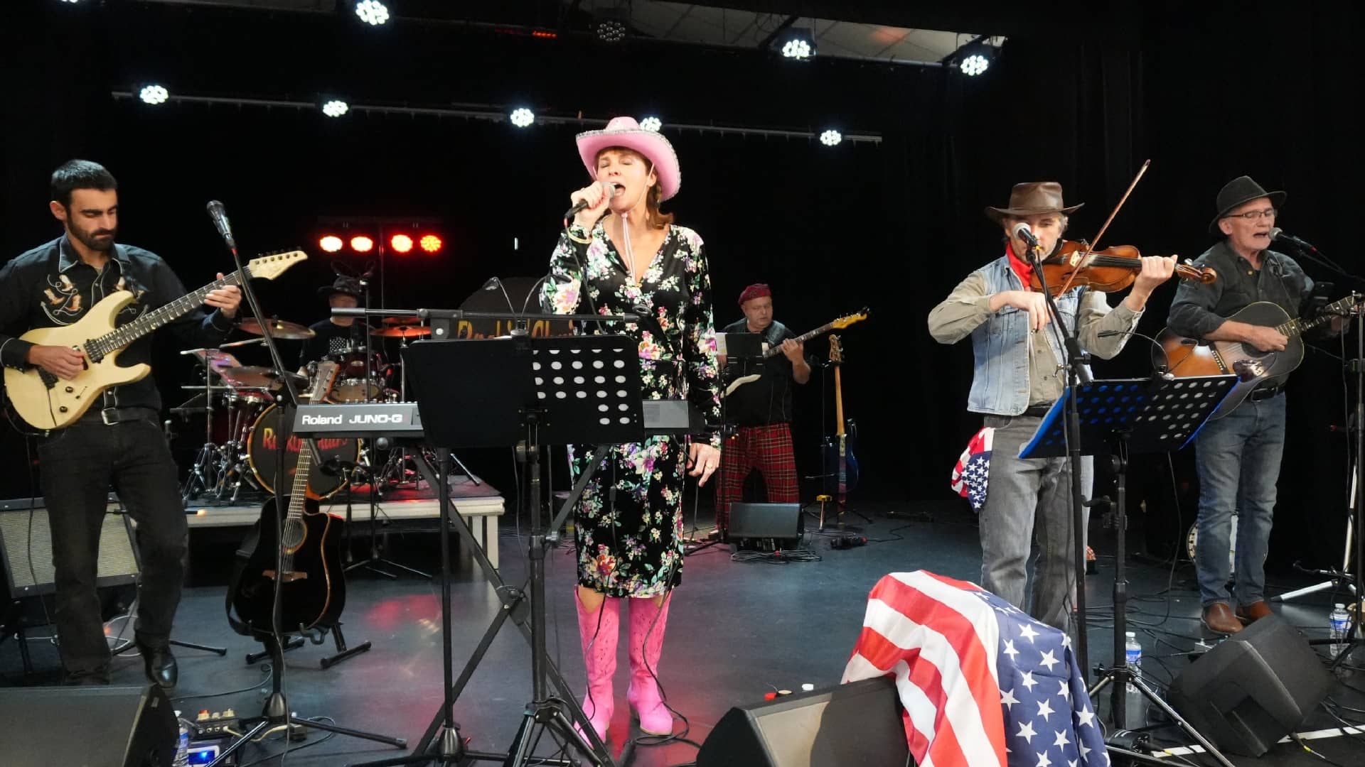 Rockin' Chairs chez les Cowboy Hat Dancers - Plaisir (78) - photo Eric Caumes