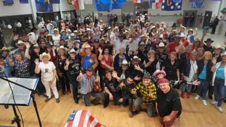 Rockin' Chairs au Country Festival 72 à Saint-Saturnin (72) - Captation et montage photo/vidéo : Eric Caumes