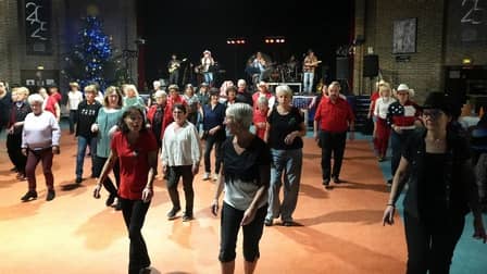 Les 10 ans du Gournay Line Dance à Gournay-sur-Marne - Captation et montage photo/vidéo : Eric Caumes