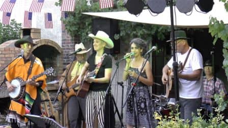 Black horse and the cherry tree (KT Tunstall) par Rockin' Chairs, orchestre country rock - Soirée privée - Gambais